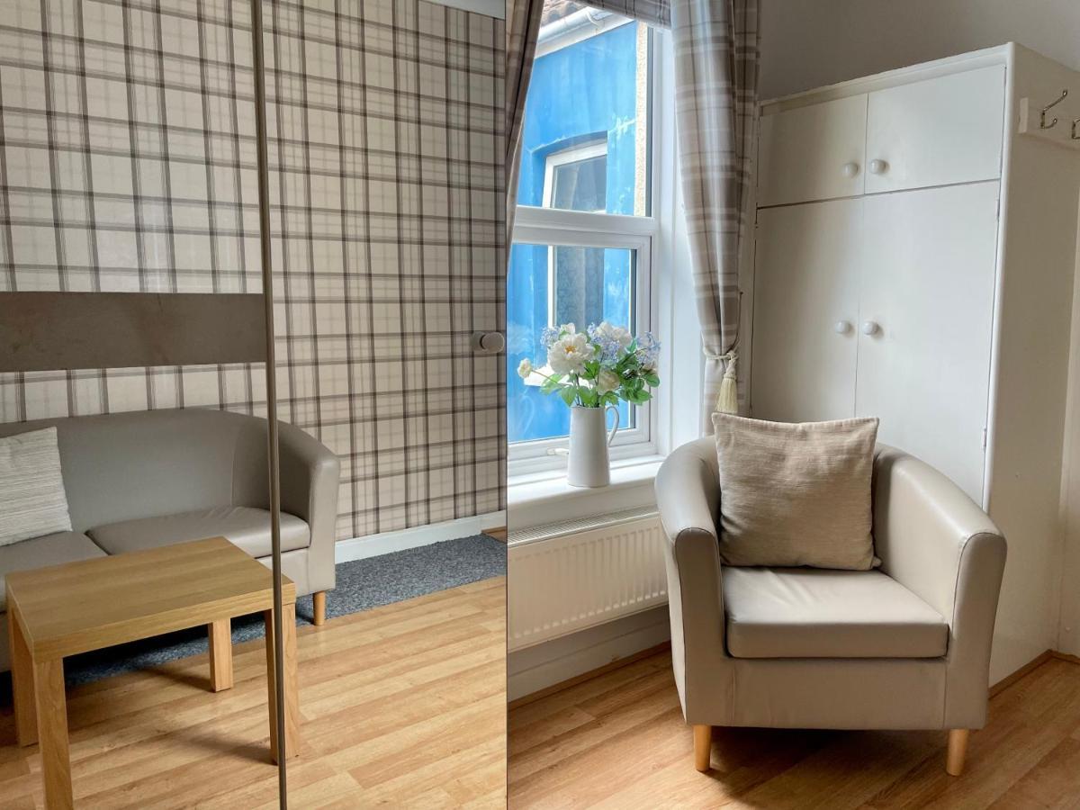 فيلا Little Connaught House بورتسماوث المظهر الخارجي الصورة